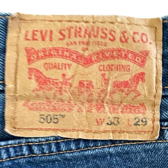 Levi’s ~ 505 Blue Denin Jeans ~ size 33/29 ~ 2 small imperfections, see photos - Picture 7 of 10